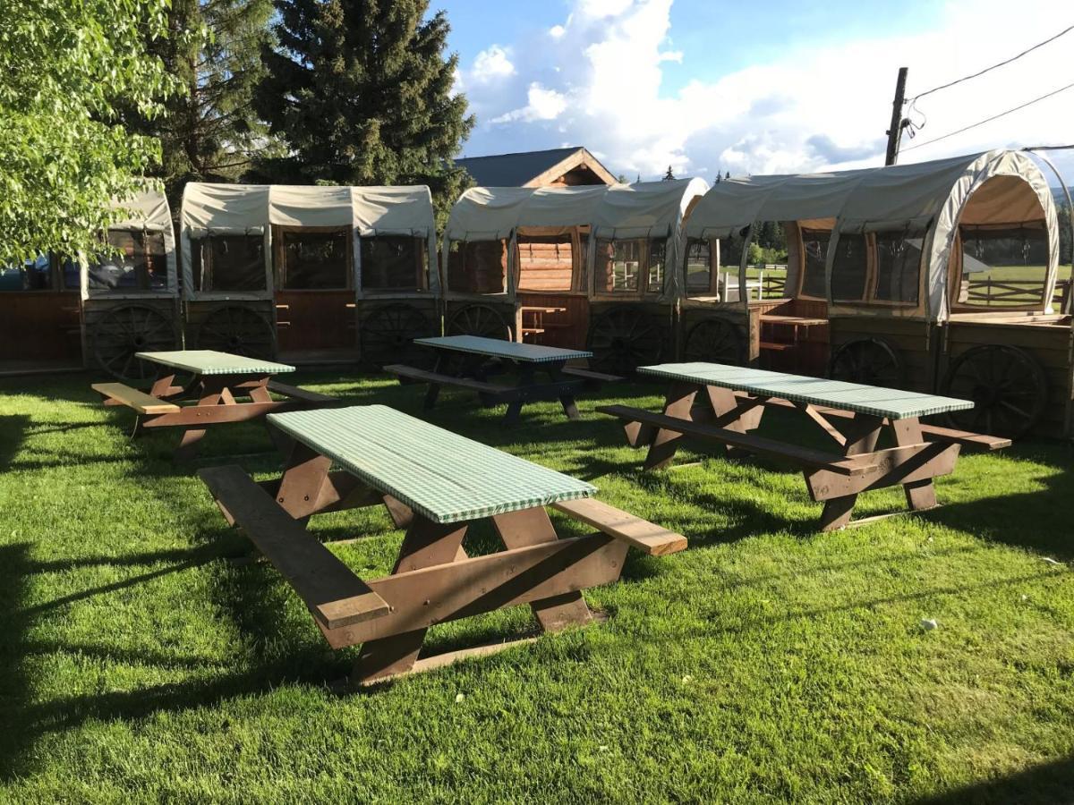 فندق كليرووترفي  Wells Gray Guest Ranch المظهر الخارجي الصورة