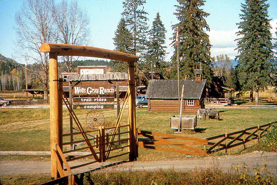 فندق كليرووترفي  Wells Gray Guest Ranch المظهر الخارجي الصورة