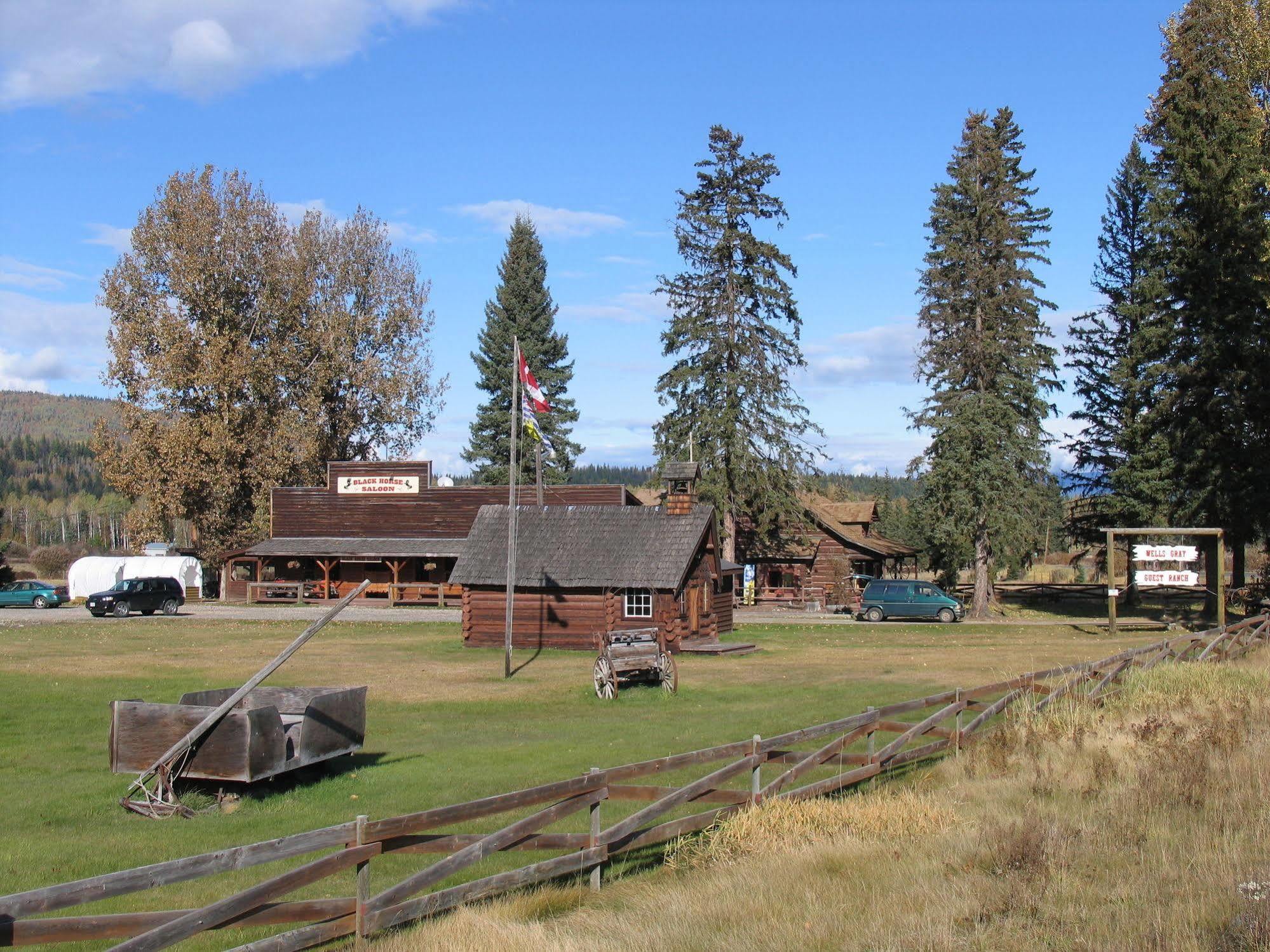 فندق كليرووترفي  Wells Gray Guest Ranch المظهر الخارجي الصورة